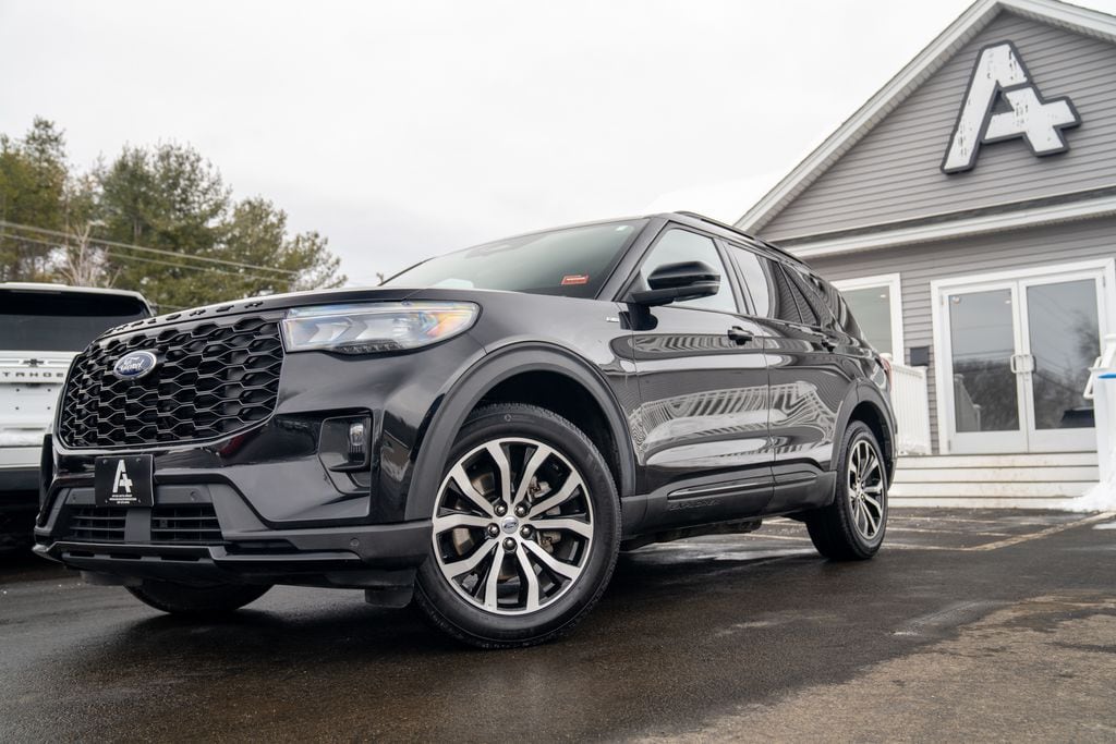 2025 Ford Explorer