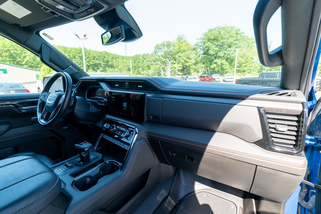 2023 GMC Sierra 1500 AT4 - Photo 13