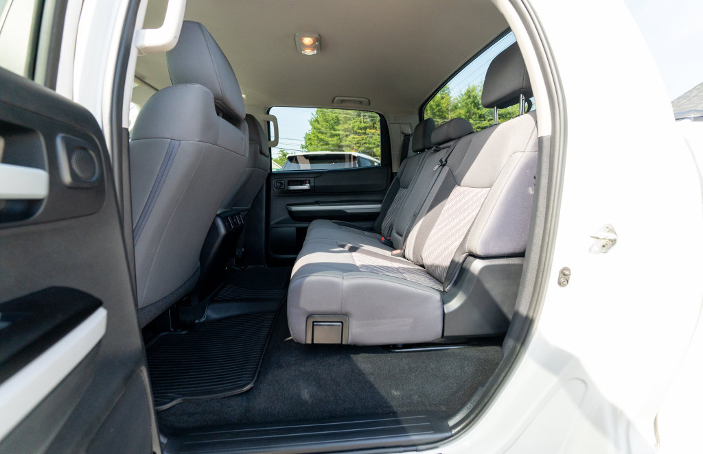 2019 Toyota Tundra SR5 - Photo 18