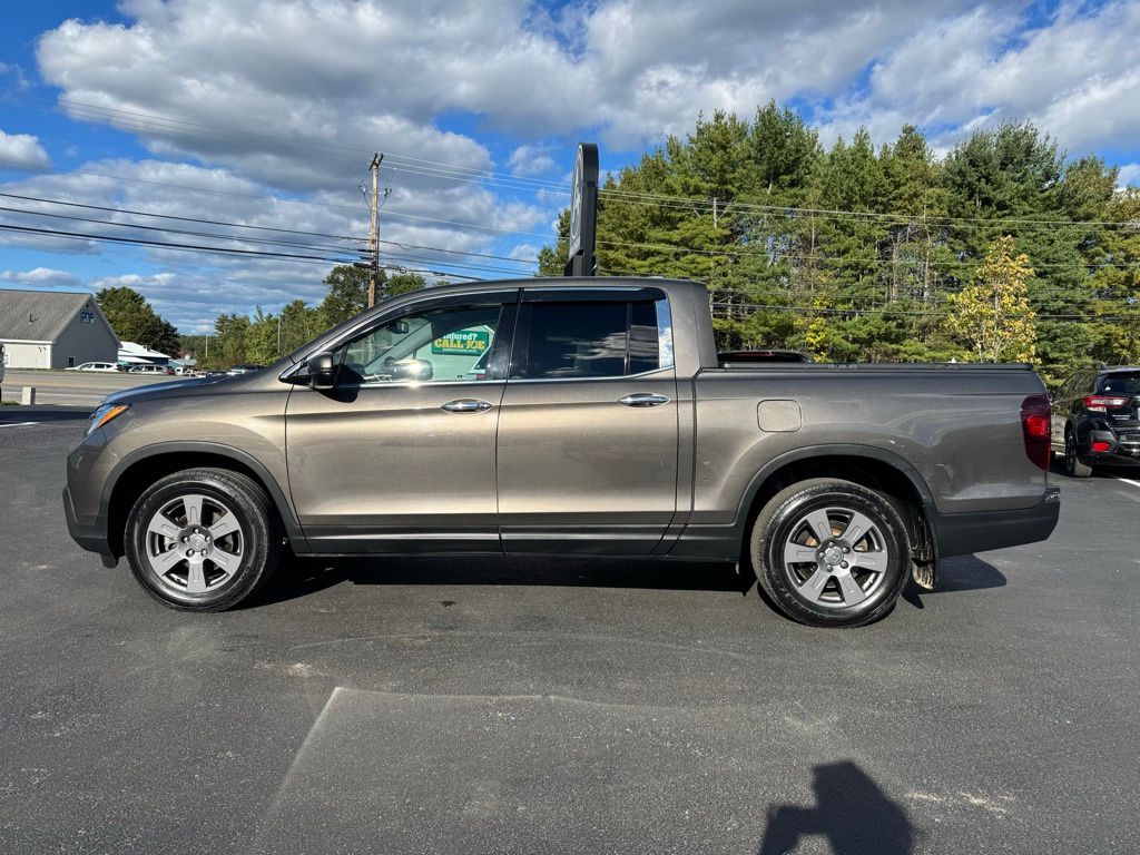 2020 Honda Ridgeline RTL-E photo 2