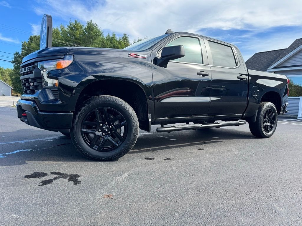 Used 2023 Chevrolet Silverado 1500 Custom Trail Boss Truck Crew Cab