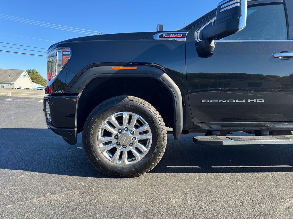Used 2022 GMC Sierra 2500 HD Denali Truck Crew Cab