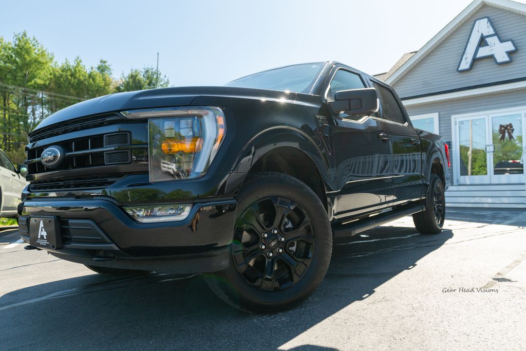 2022 Ford F-150 XLT 4x4 SuperCrew 5-1/2 Box's photo