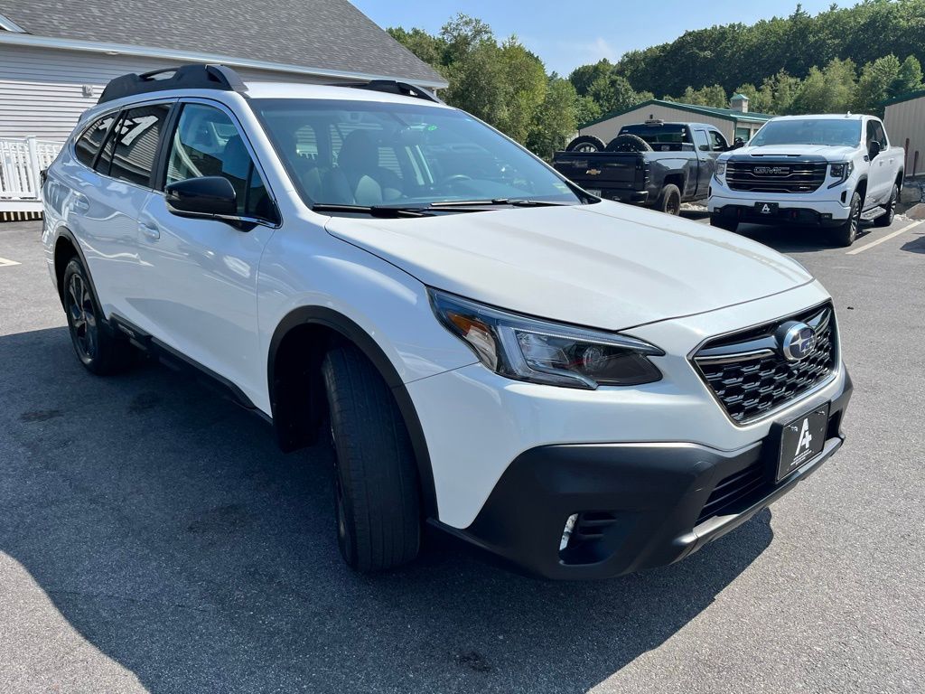 2022 Subaru Outback Onyx Edition XT photo 3