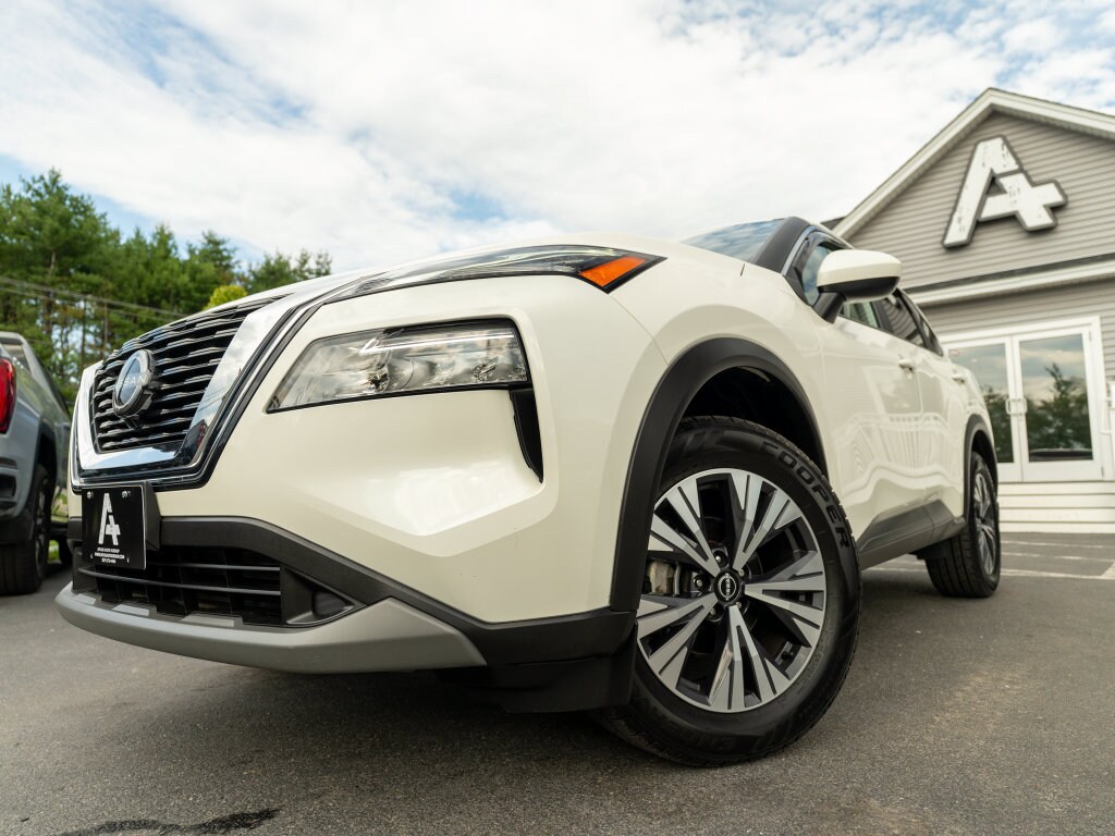 Used 2023 Nissan Rogue SV SUV