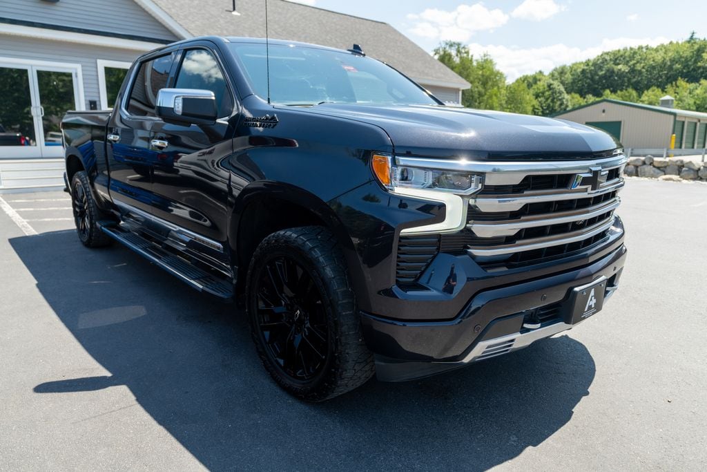 2022 Chevrolet Silverado 1500 High Country - Photo 9