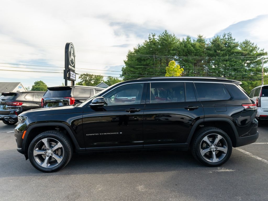 Used 2023 Jeep Grand Cherokee Limited SUV