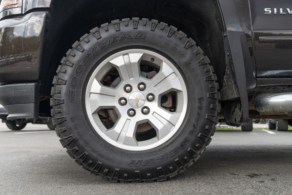 Used 2018 Chevrolet Silverado 1500 LT Truck Double Cab