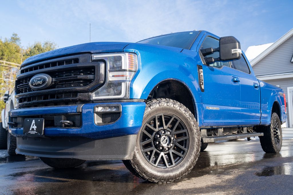 2022 Ford F-250 Super Duty Lariat's photo
