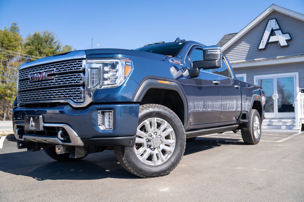 2021 GMC Sierra 4WD Crew Cab Standard Box Denali's photo
