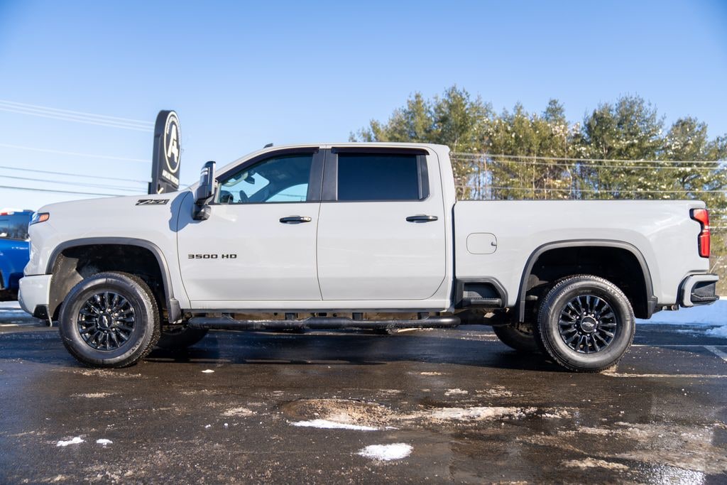 Used 2024 Chevrolet Silverado 3500 HD LT Truck Crew Cab