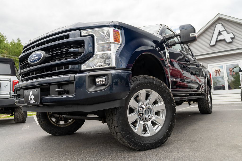 2022 Ford F-250 Lariat 4x4 Crew Cab 6-3/4' Box's photo