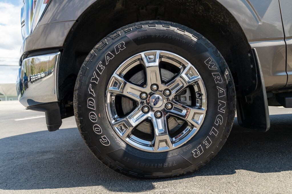 Used 2021 Ford F-150 Lariat Truck SuperCrew Cab