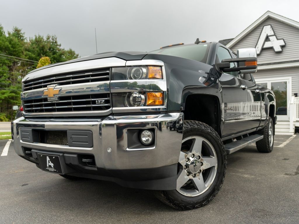 Used 2017 Chevrolet Silverado 2500HD LTZ Truck Crew Cab