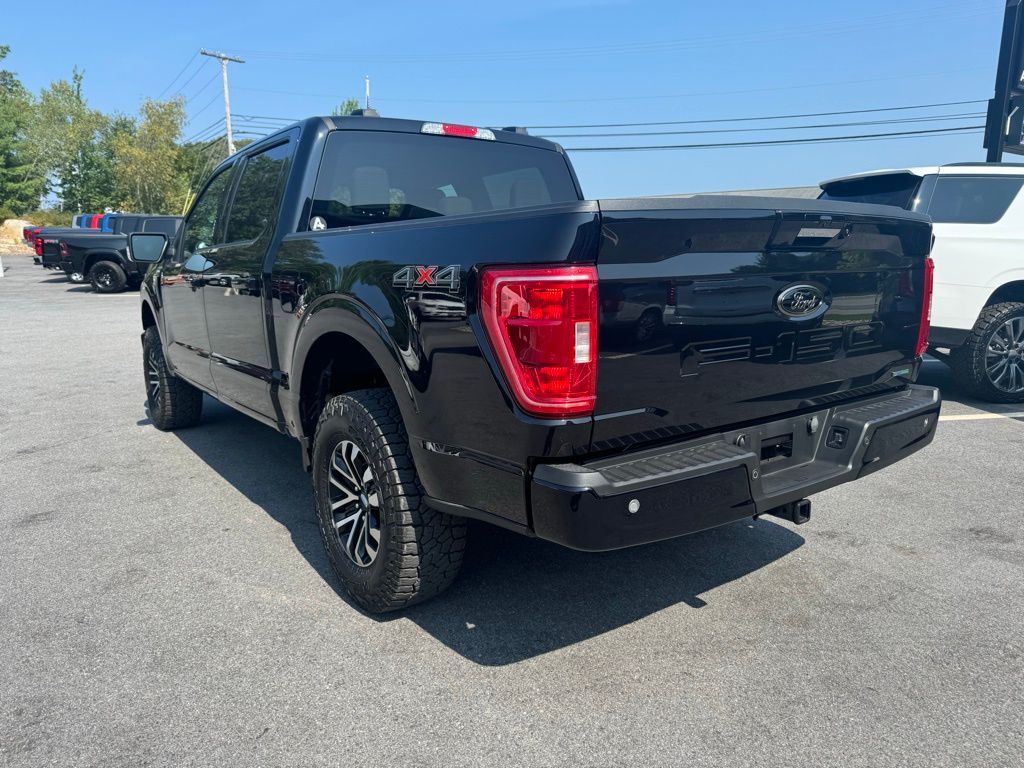 2023 Ford F-150 XLT photo 4
