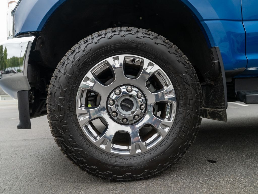 Used 2022 Ford F-350 Lariat Truck Crew Cab