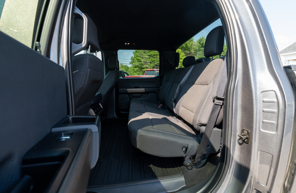 2024 Ford F-150 STX - Photo 16