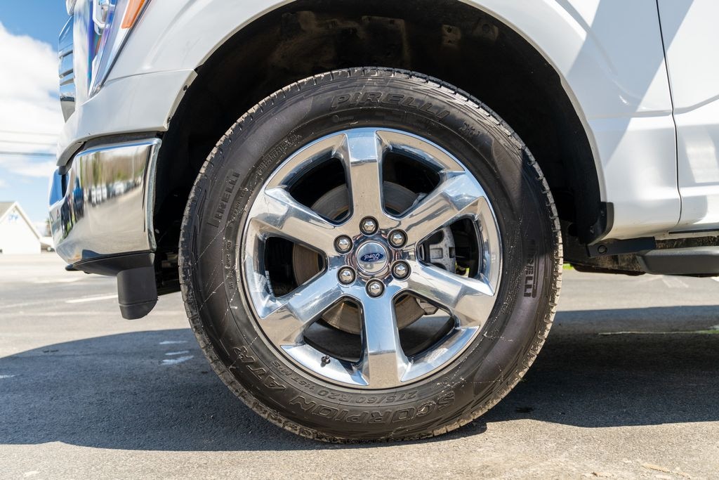 Used 2022 Ford F-150 XLT Truck SuperCrew Cab