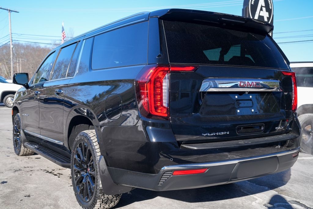 Used 2023 GMC Yukon XL SLT SUV