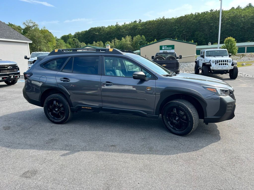 2022 Subaru Outback Wilderness photo 4