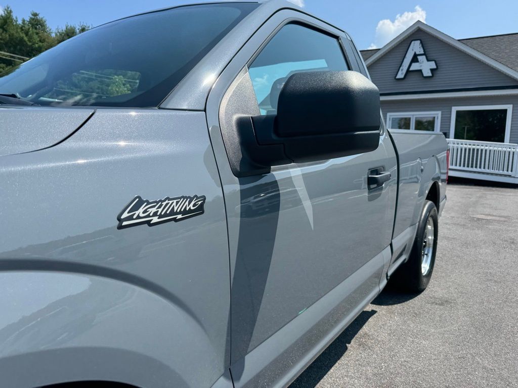 2020 Ford F-150 XL photo 4