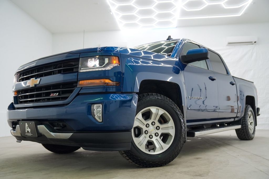 Used 2017 Chevrolet Silverado 1500 LT Truck Crew Cab