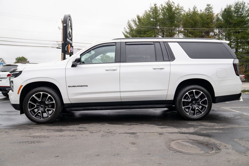 Used 2025 Chevrolet Suburban RST SUV