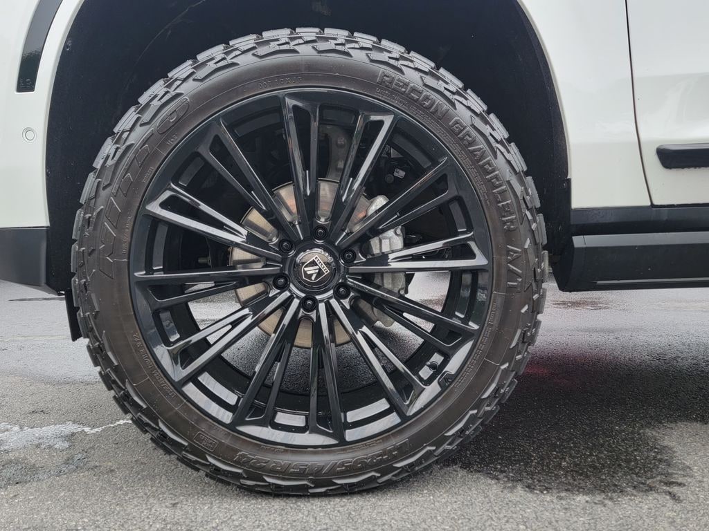 Used 2025 GMC Yukon Denali SUV