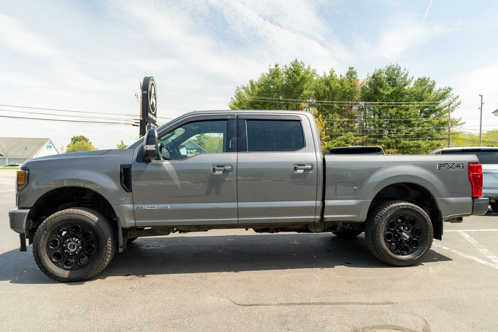 Used 2022 Ford F-350 Lariat Truck Crew Cab