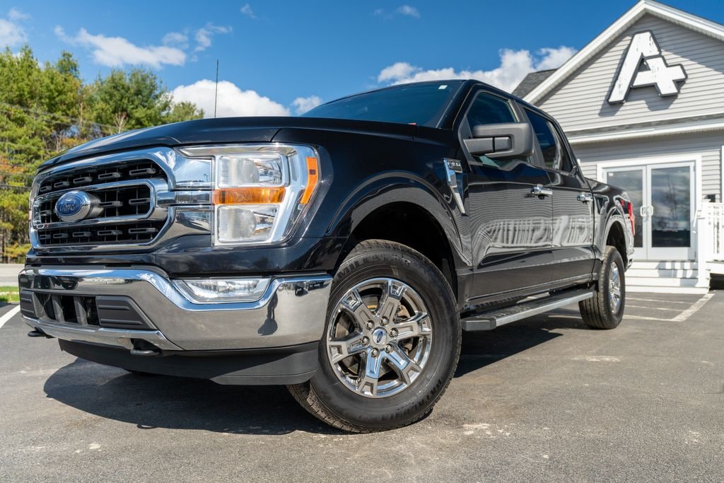 Used 2022 Ford F-150 XLT Truck SuperCrew Cab