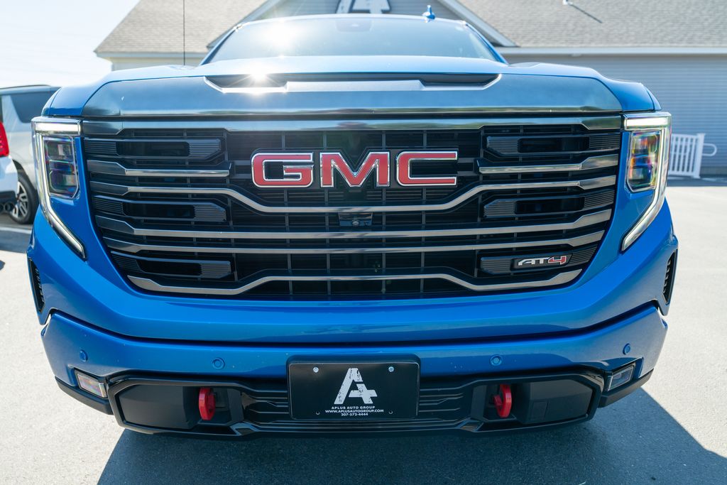 2023 GMC Sierra 1500 AT4 - Photo 10