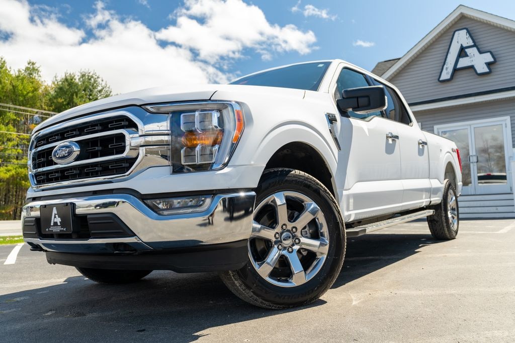 Used 2022 Ford F-150 XLT Truck SuperCrew Cab