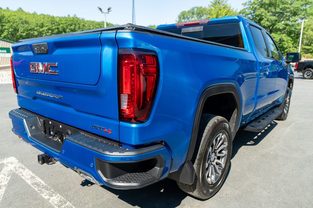 2023 GMC Sierra 1500 AT4 - Photo 8