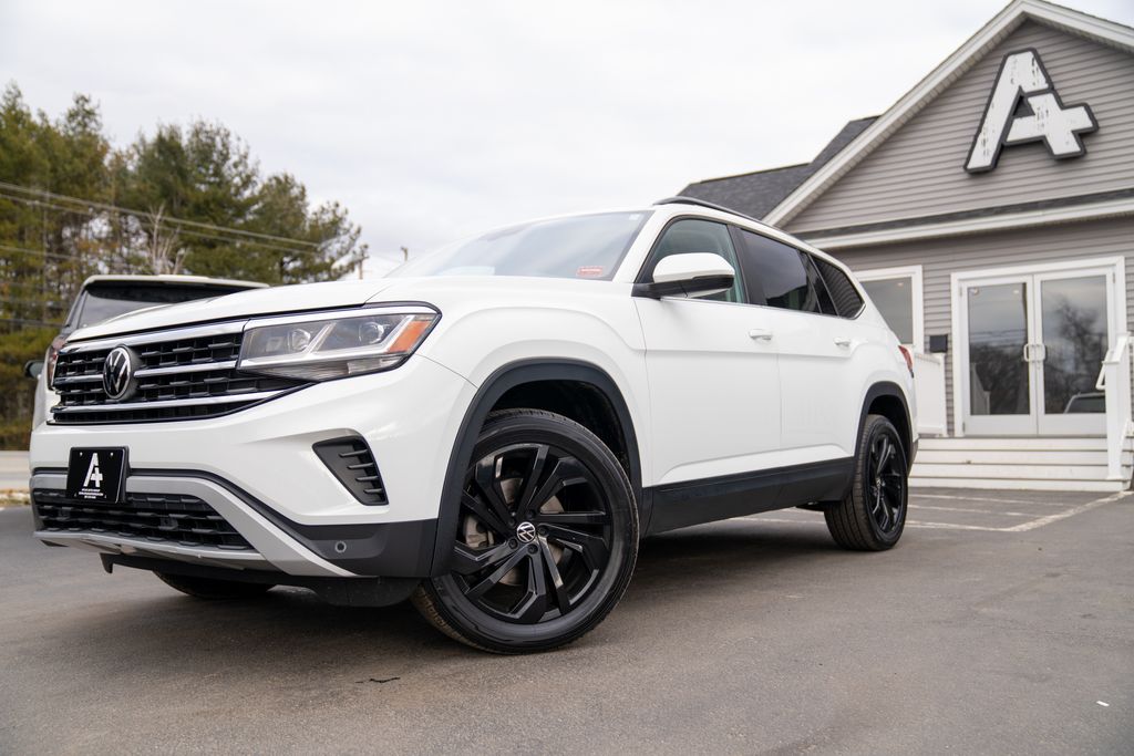 2022 Volkswagen Atlas SE w/Tech
