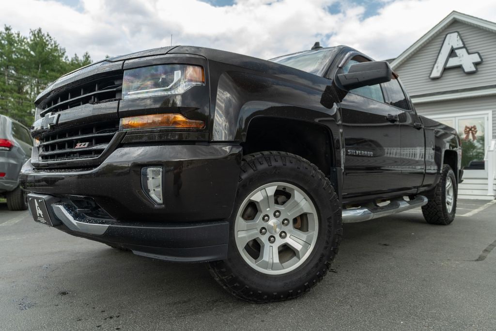 Used 2018 Chevrolet Silverado 1500 LT Truck Double Cab