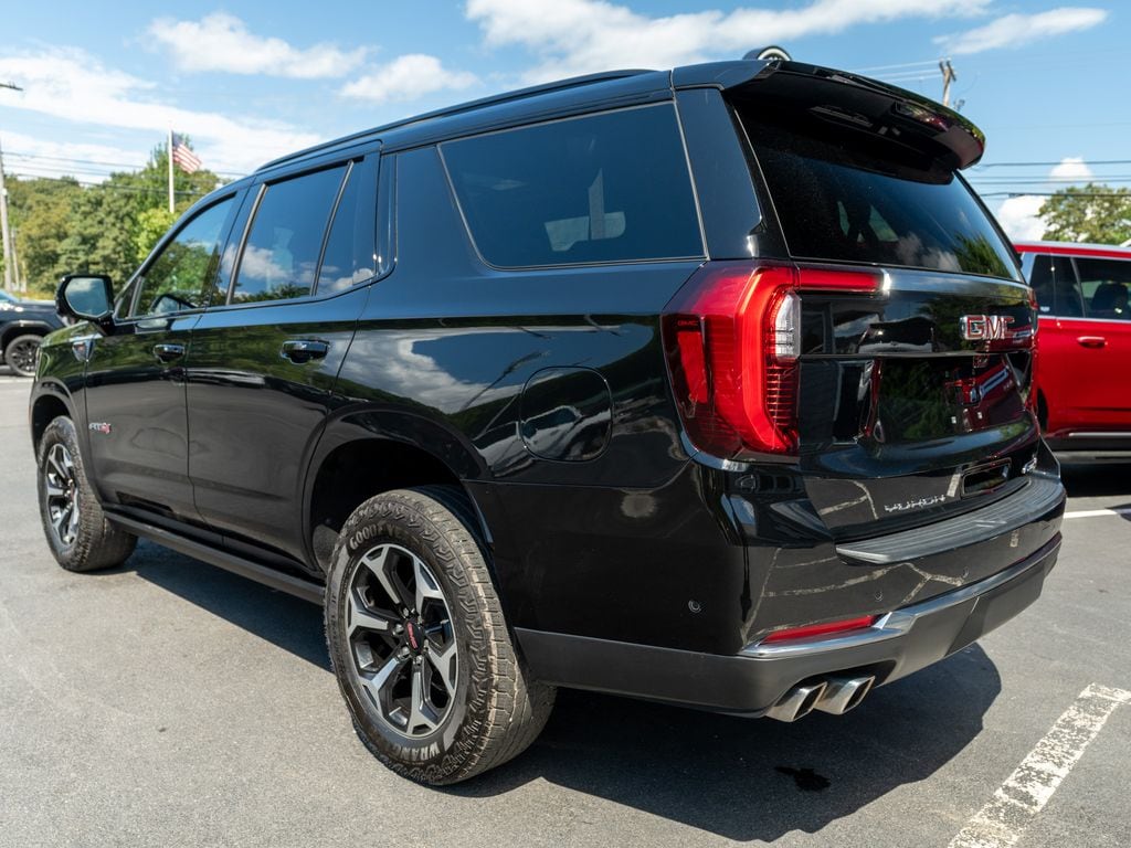 Used 2025 GMC Yukon AT4 SUV