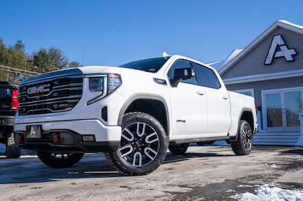 2023 GMC Sierra 1500 AT4 Truck Crew Cab