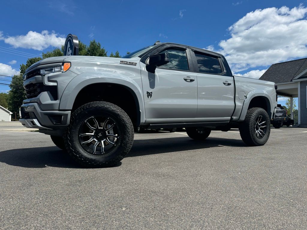 2024 Chevrolet Silverado 1500 RST's photo