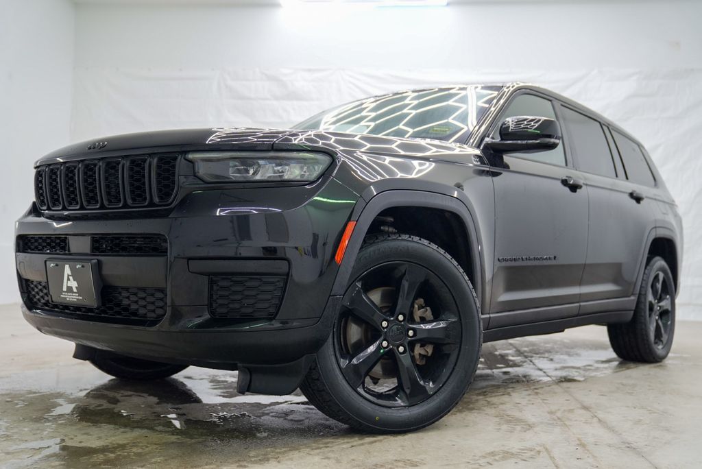 2022 Jeep Grand Cherokee L Altitude's photo