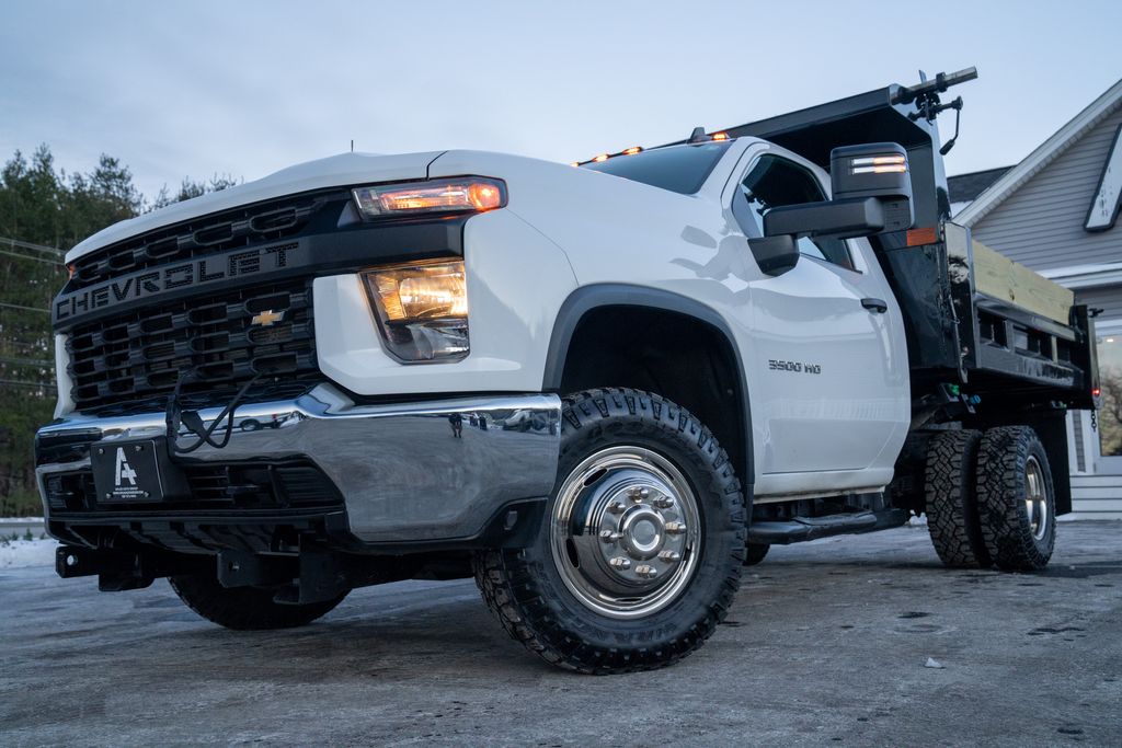 2020 Chevrolet Silverado 3500 Chassis Cab Work Truck's photo
