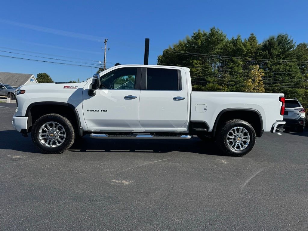 Used 2025 Chevrolet Silverado 2500 HD LT Truck Crew Cab