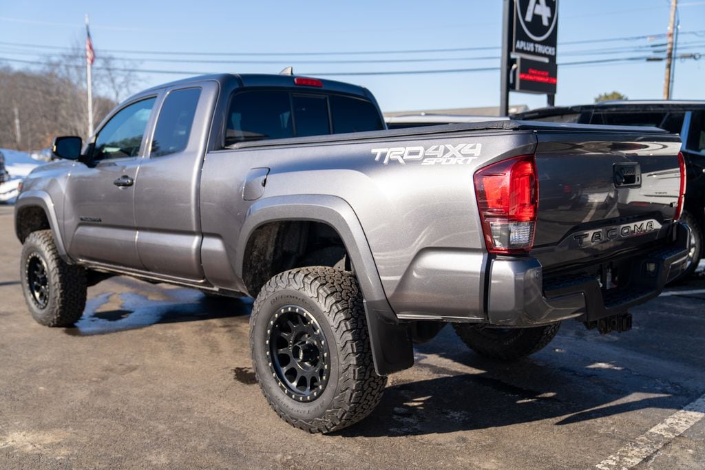 Used 2018 Toyota Tacoma TRD Sport Truck Access Cab