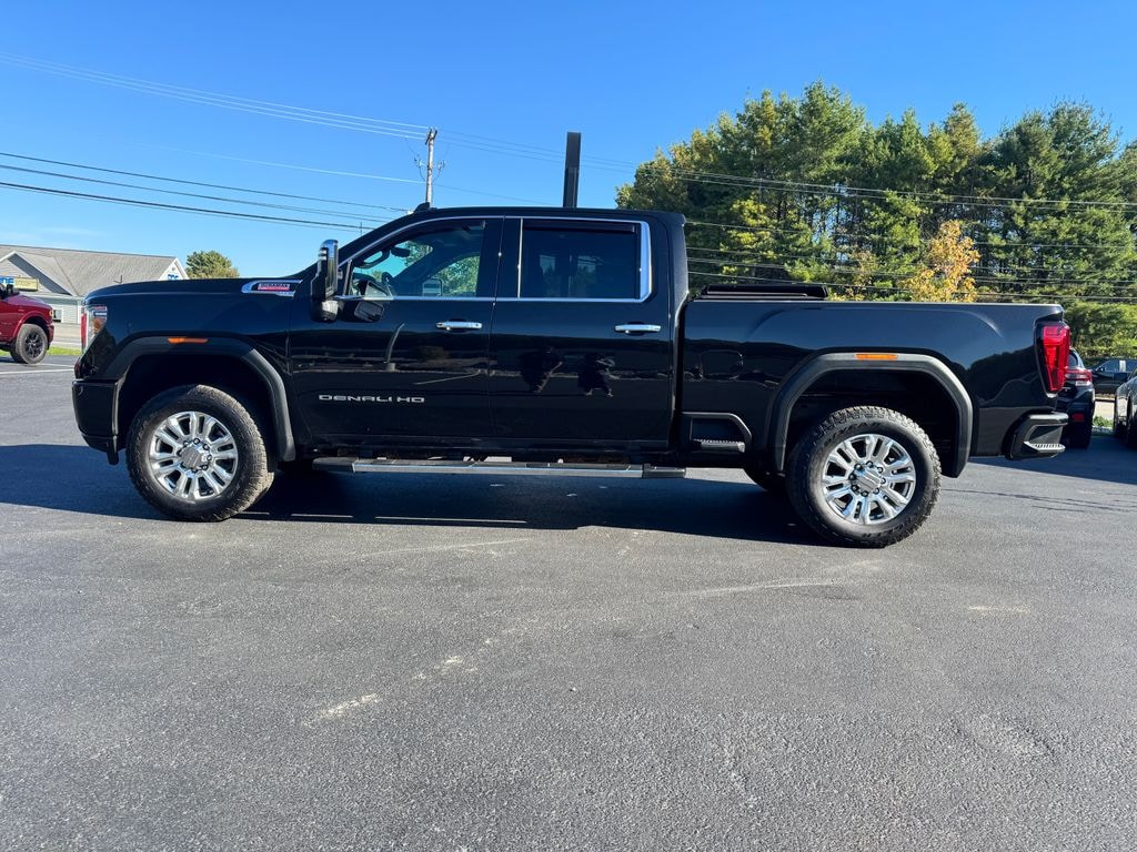 Used 2022 GMC Sierra 2500 HD Denali Truck Crew Cab