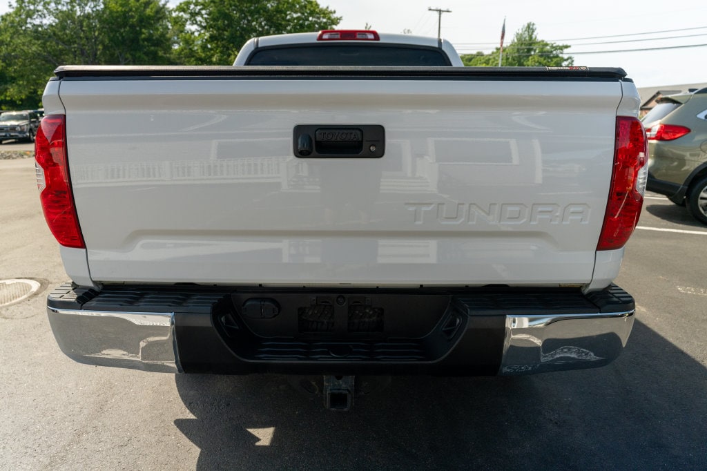 2019 Toyota Tundra SR5 - Photo 5