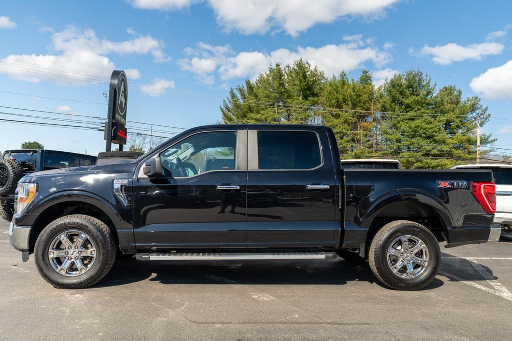 Used 2022 Ford F-150 XLT Truck SuperCrew Cab