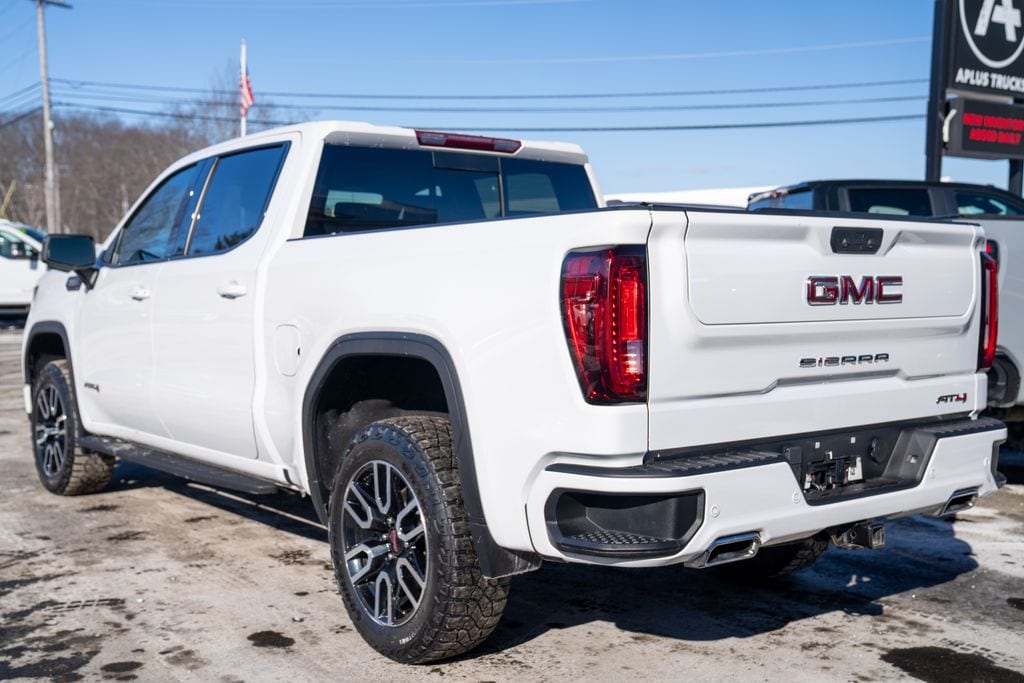 Used 2023 GMC Sierra 1500 AT4 Truck Crew Cab
