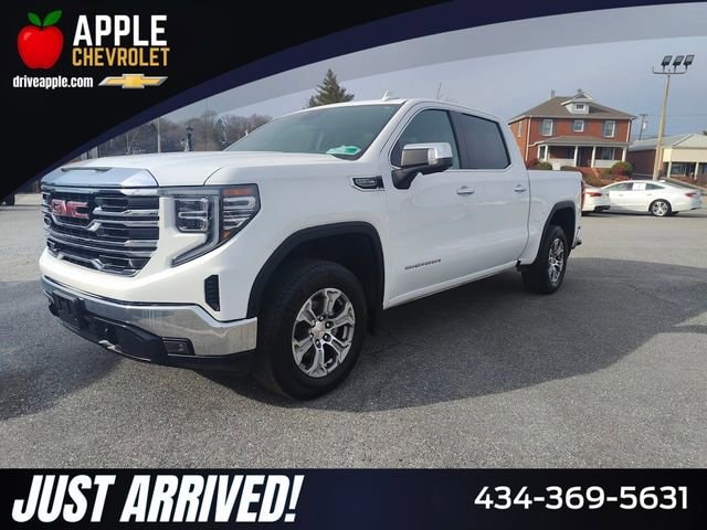 2024 GMC Sierra SLT's photo