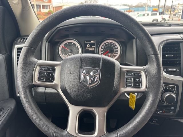 2024 RAM Ram 1500 Classic SLT - Photo 6
