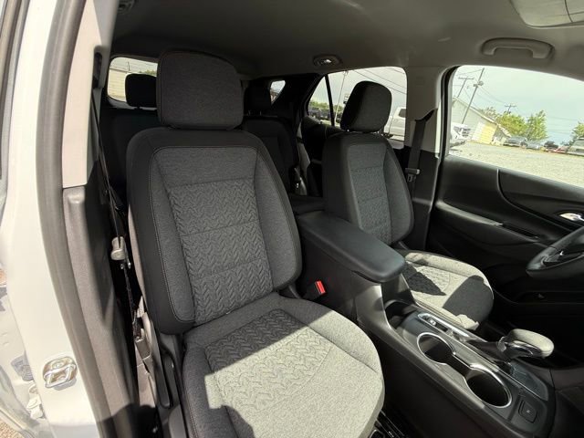 2024 Chevrolet Equinox LT - Photo 36