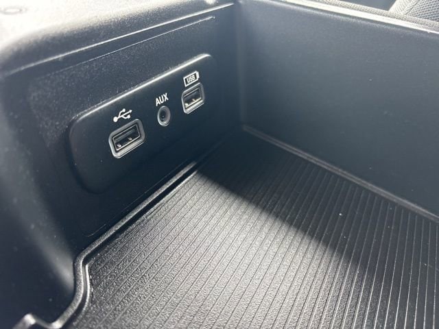 2024 RAM Ram 1500 Classic SLT - Photo 22